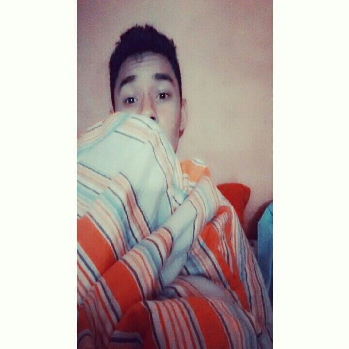 Não perca tempo lendo isso :$ segue logo ai ✌