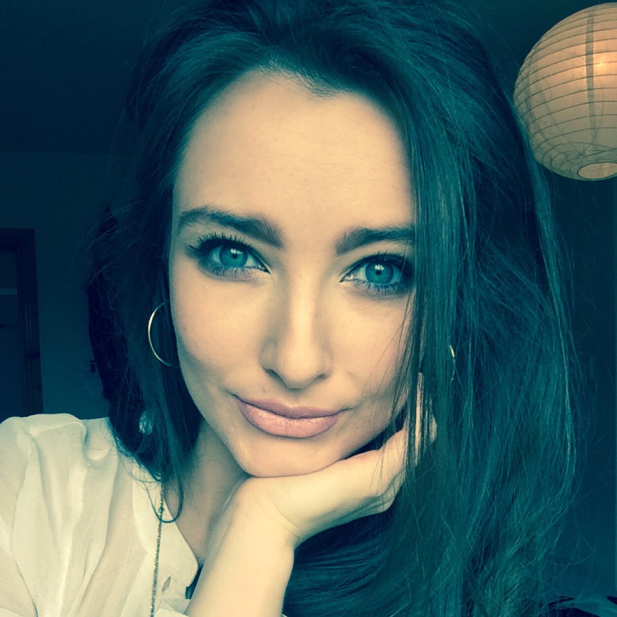 bkbrianakelly's profile picture. Tweet Others As You Want To Be Tweeted