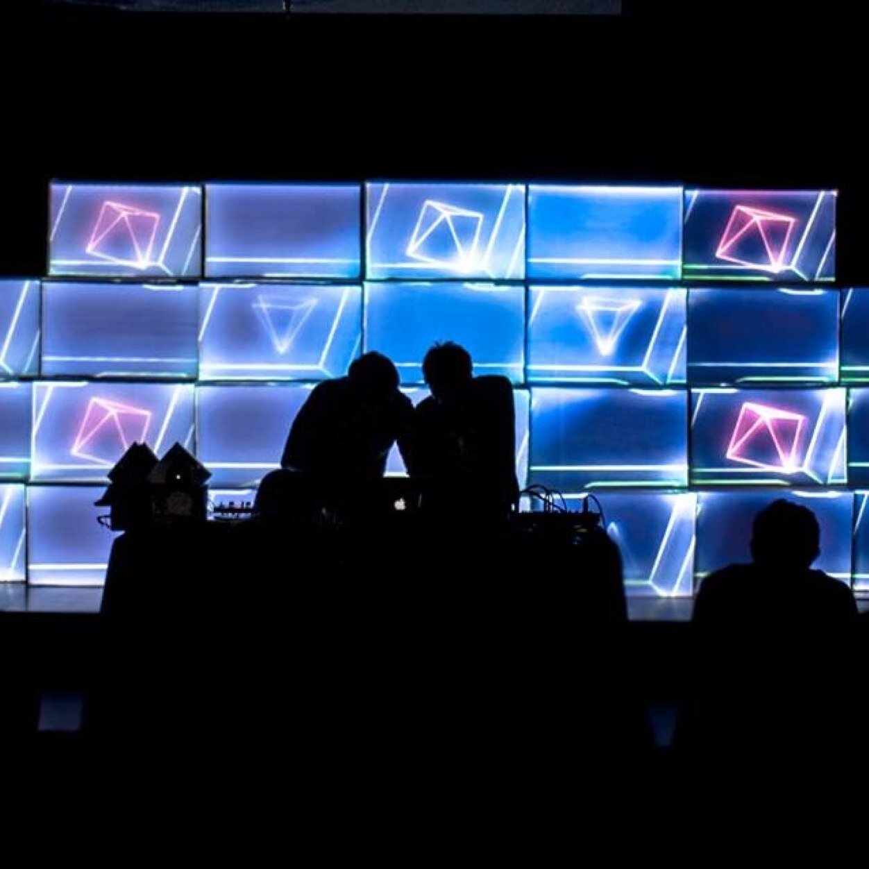 Downtempo, Chillout & Chill-hop producer based in breaks and drum sounds / Organik / in Chaosphere. \\\\ O.T.O. ////