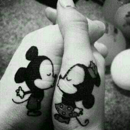 londres2002's profile picture. 