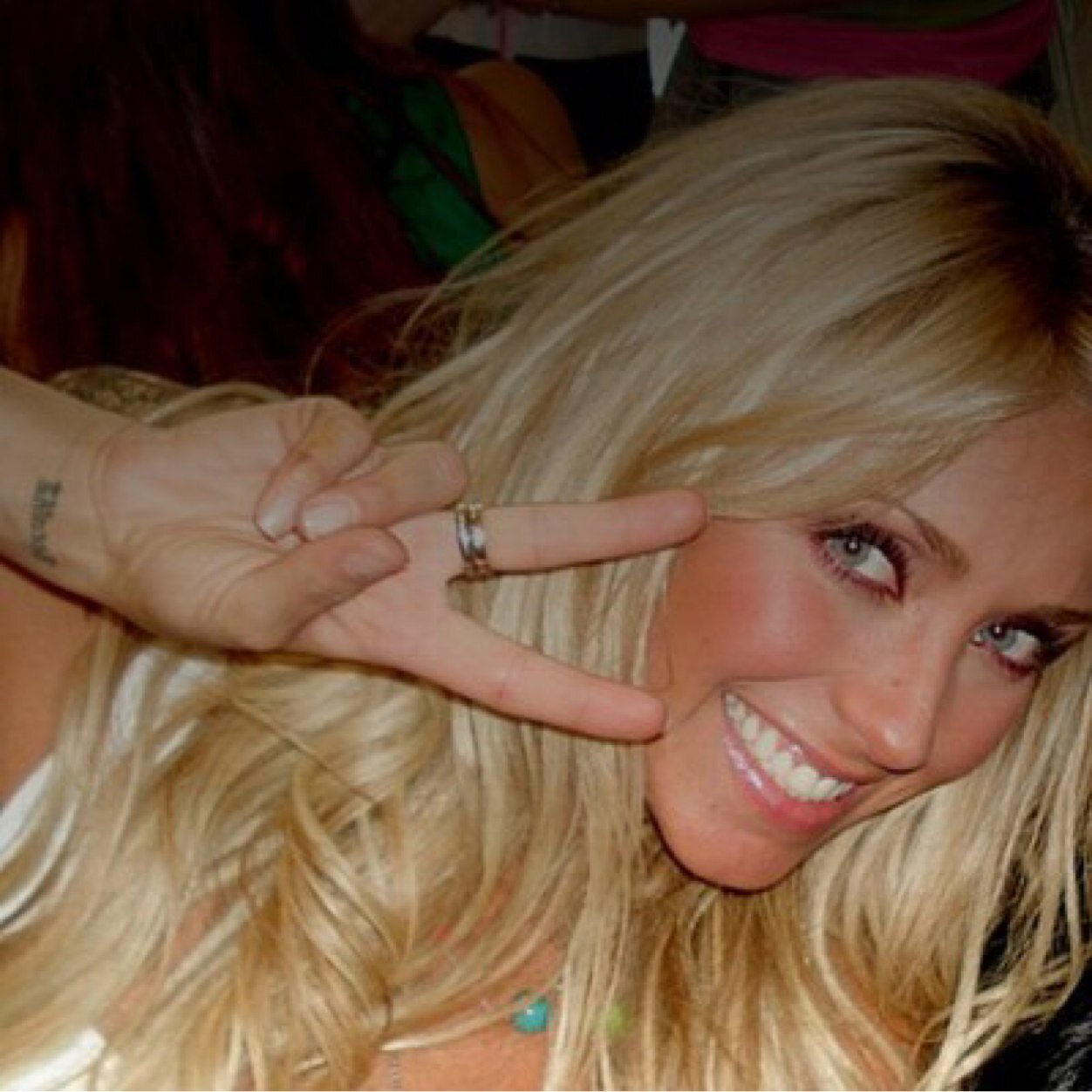[mai's voice] yo no soy ex rbd, yo soy rbd.