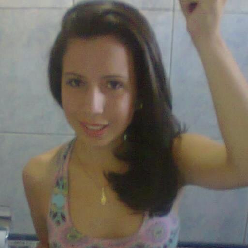 Posso mudar minhas atitudes ao longo do tempo , posso mudar de aparência ao decorrer dos anos,,meu jeito de vestir, mais nunca vou deixar de ser oque sou.