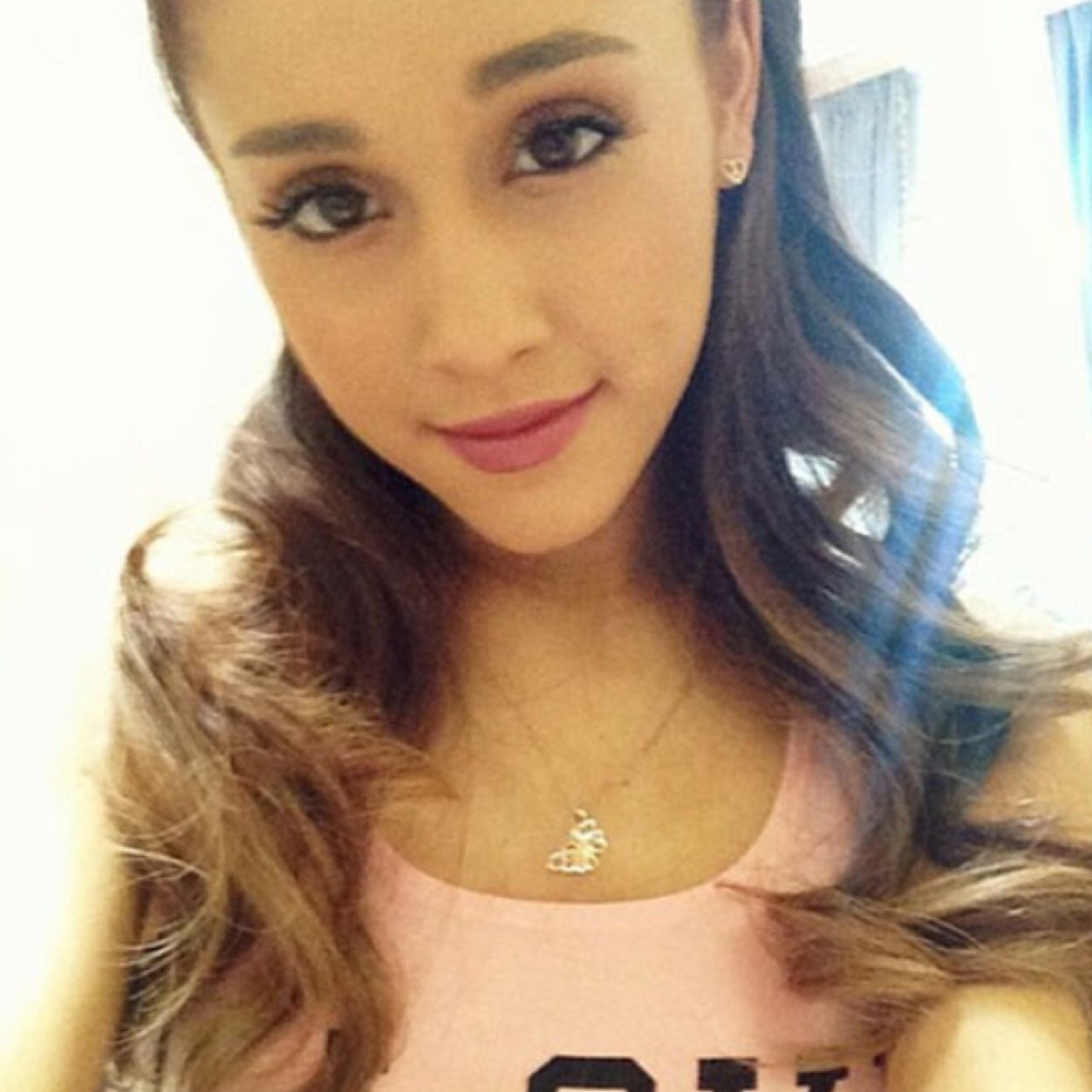 this is a free follow from @ciifforddd :)
