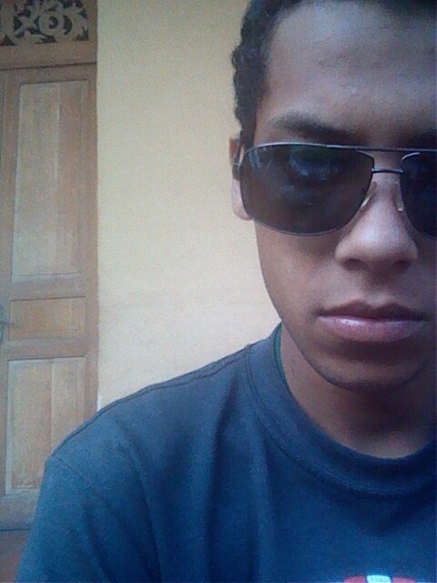 gerardRuizw's profile picture. soy guardian del planeta para que los mios a futuro puedan verlo verde!