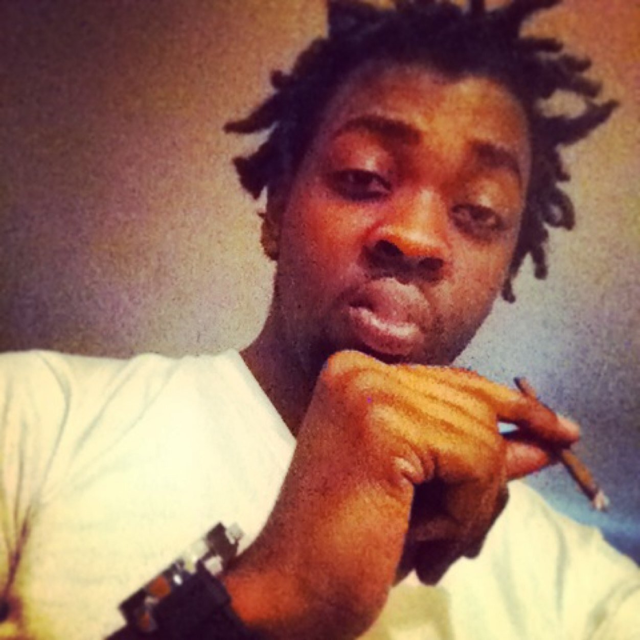 FettiBoiiFlee's profile picture. Fetti Boii™ Official Twitter page | Diffur Entertainment © | Recording Artist For Booking, Verses, or Beats Email Me At fettiboii@gmail.com