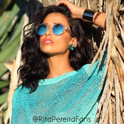 Twitter dedicado à actriz Rita Pereira. Todas as notícias sobre a actriz, fotos e entrevistas estão aqui! rptfans@hotmail.com - É apenas um twitter de FÃS!