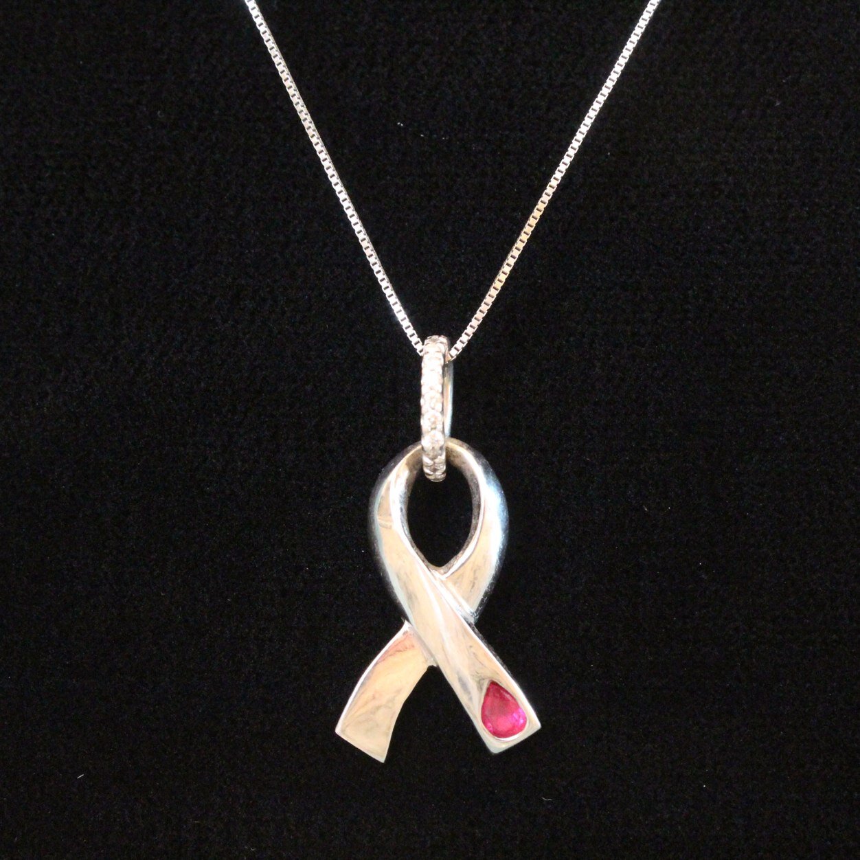 Jewelry for a Cause- A portion of every sale will be donated to help find a cure for Diabetes!