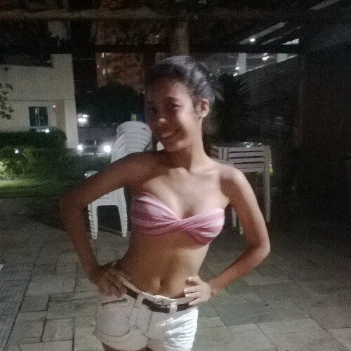 MarianaThais14's profile picture. 