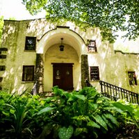 Hedgerow Theatre (@hedgerowtheatre) 's Twitter Profile
