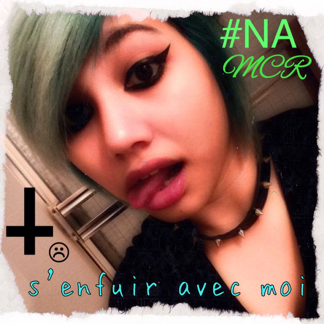 I Love music! especially 30 seconds to mars!!! They saved my life! I love MCR! Worship CreepyPastas! Love all things SPOOKY!👻