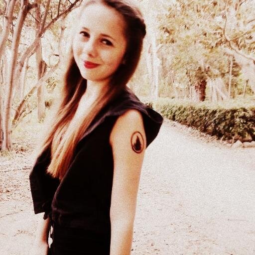 AngelaDauntless's profile picture. I Love reading,music, watching movies and TV series Proud fangirl, Vaddict ,Twilighter, Fallenatic,factionless e.t.c