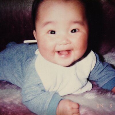 アヤティン 内巻敦子さんと言う方が描いてるサッカー選手たちのイラストが可愛いし似てて好きになった スマホの壁紙を早速ドルトにしました Http T Co K2sggmp1mp