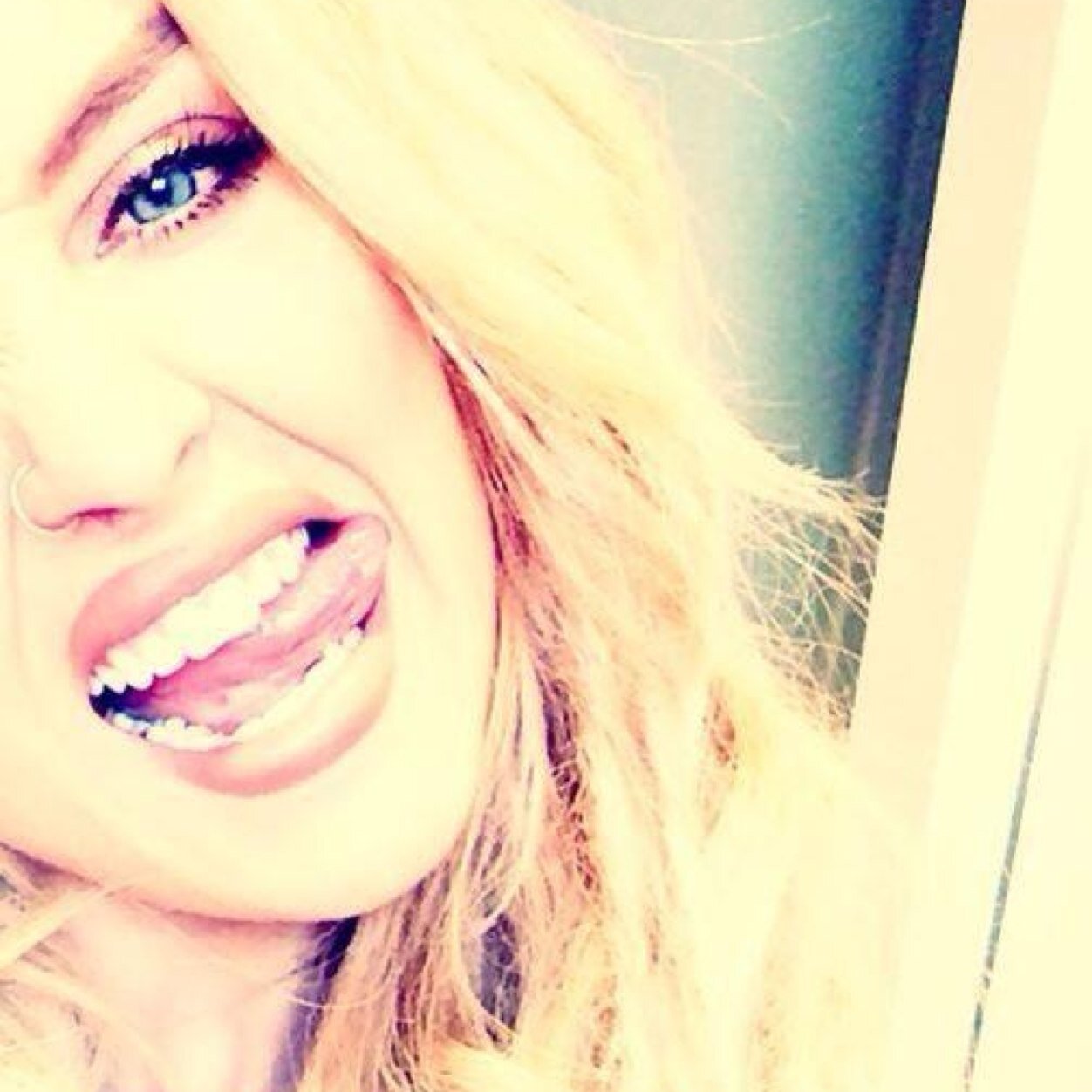 PerrieCCS's profile picture. I'm Perrie.. The platypus. #CCS | Single |