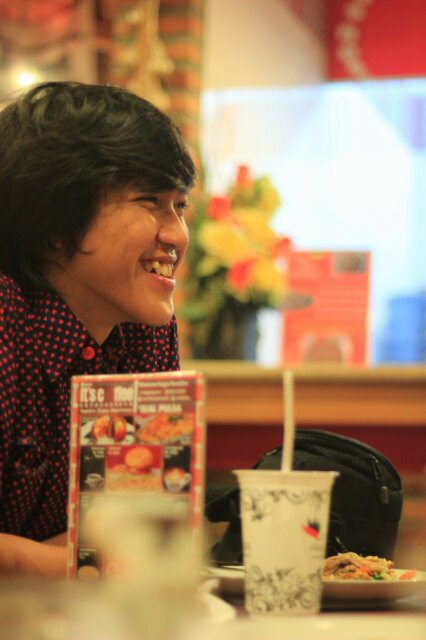 soundcloud : Han Sound , instagram : HanungWisnuPrabowo . Mari berkarya :)