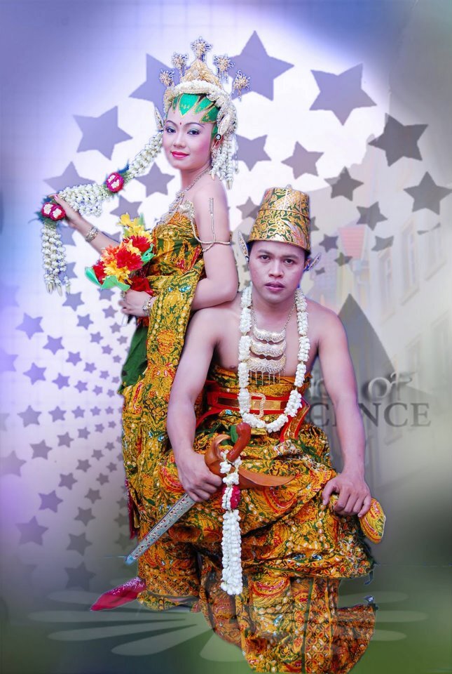 Sukses Art merupakan jasa penyelenggaraan pernikahan yang ditangani oleh tenaga profesional dengan harga yang ekonomis. silahkan hubungi nomer ini 085600880019