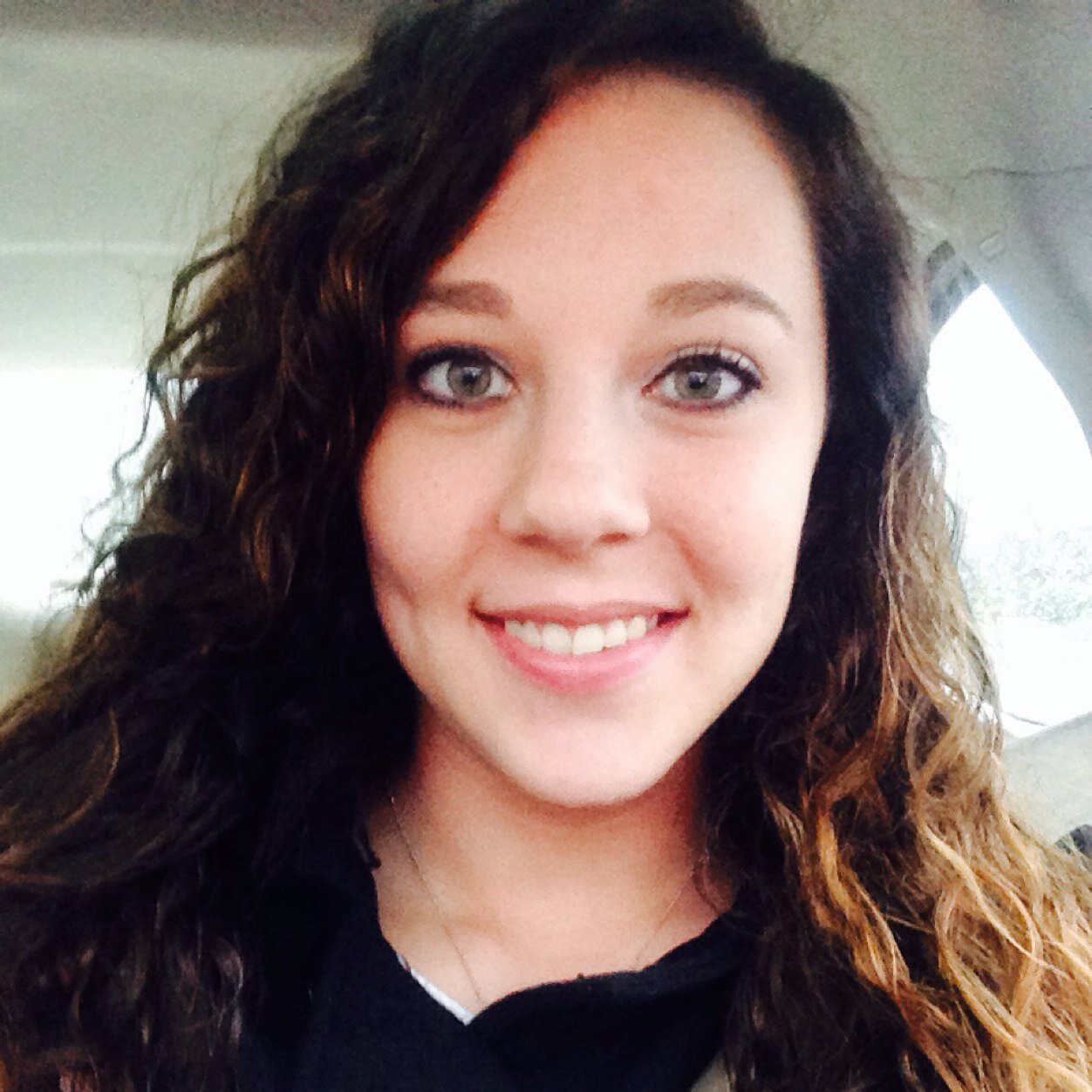 miss_kristenann's profile picture. christian. mom. teacher. sports fan. wanderer rep.