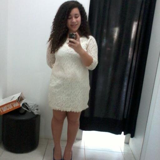 A Princesinha que não Nasceu
Para ficar preza no castelo, Mais Sim para
Enfrentar A realidade Com a Cabeça Erguiida ♥♥♥