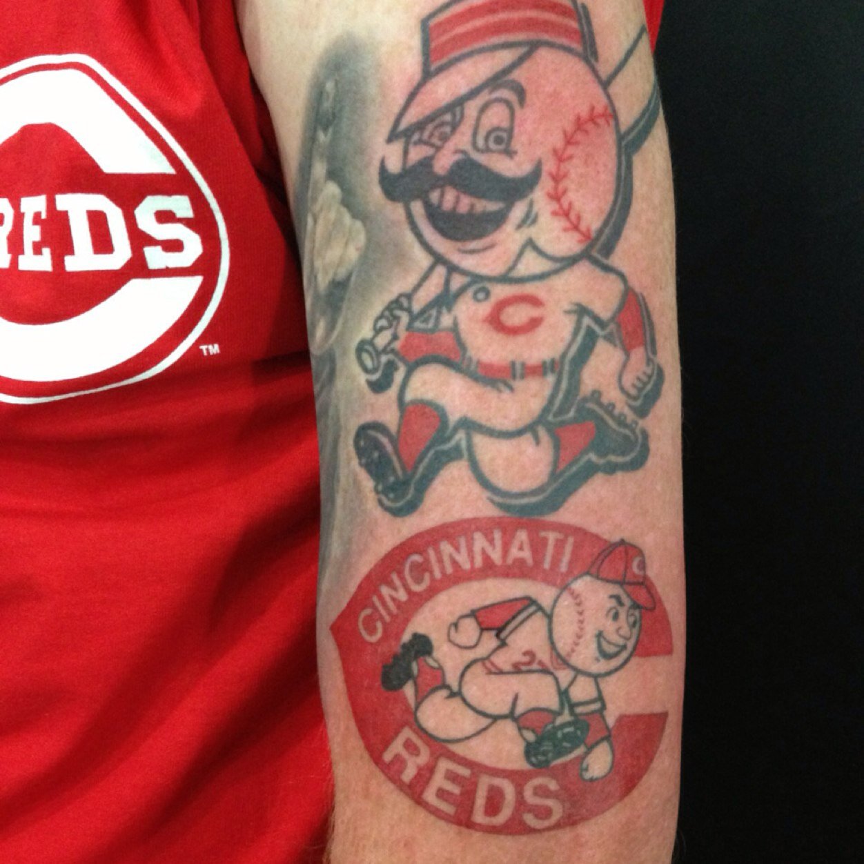 bsow38's profile picture. 30 yr old male that loves his reds, buckeye football, and his UK basketball! Huge sports junkie! Love to play golf!