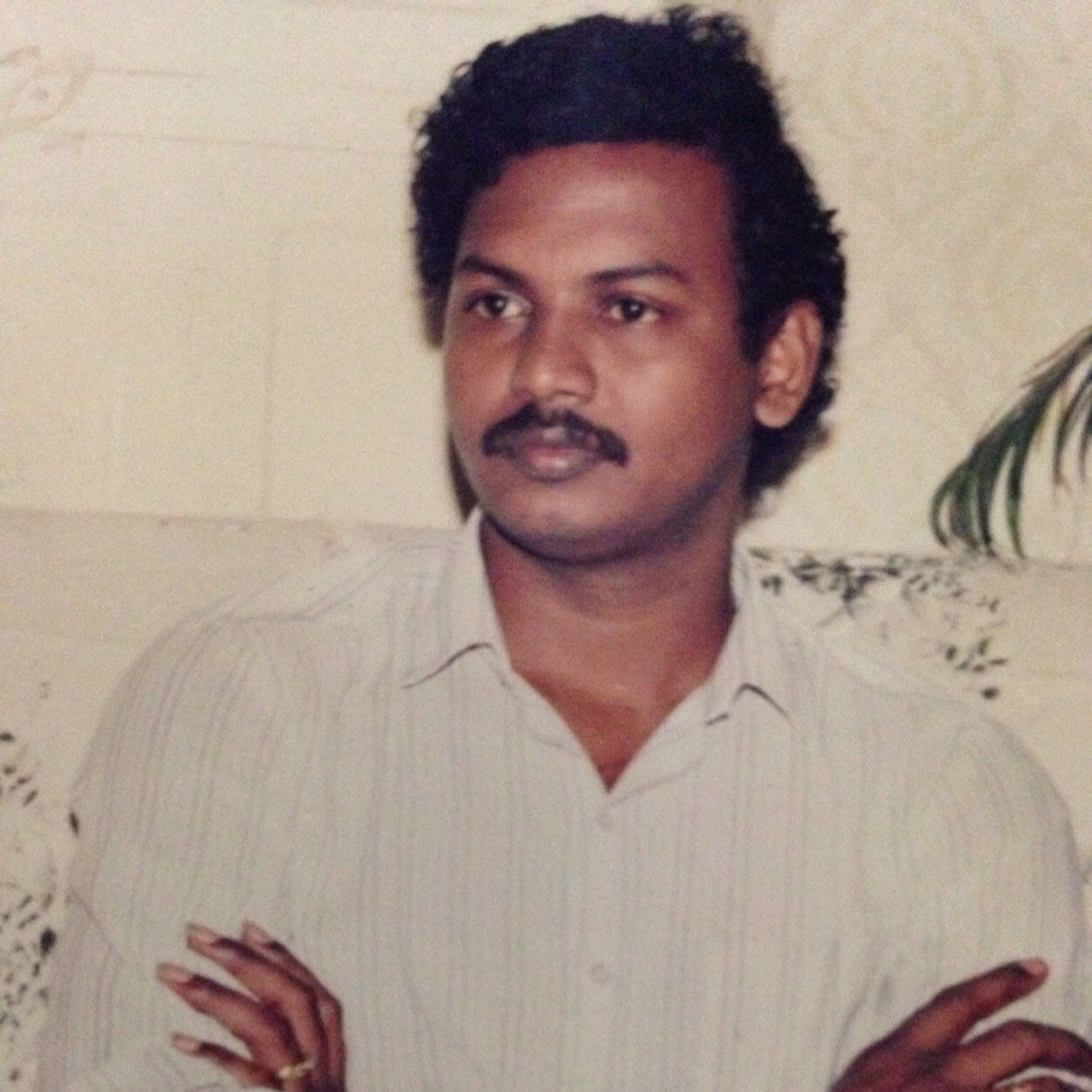 mohanra77598445's profile picture. 