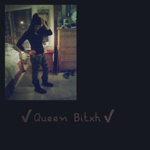 ѕιиgℓє ❤michael is bae❤
