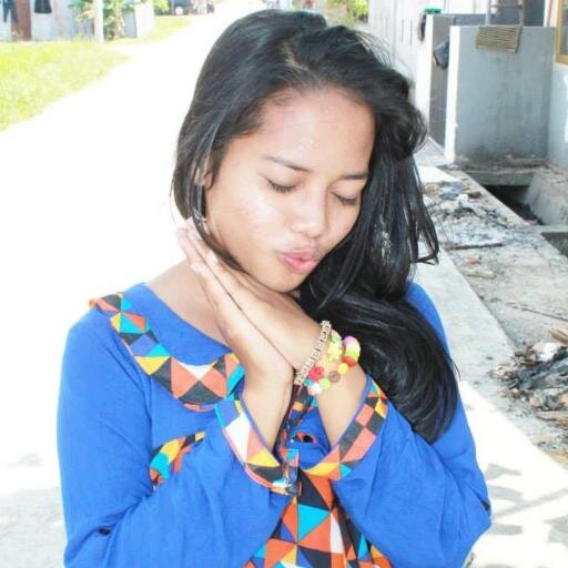 mom :') , i love you :')