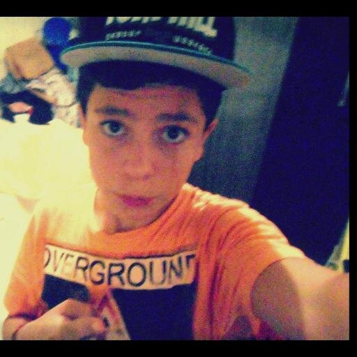 Tenha fé e coragem, porque o medo é bobagem.☮