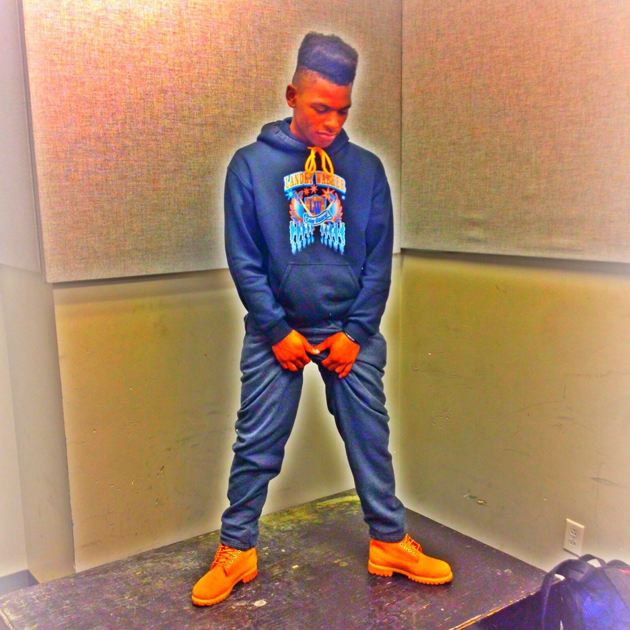 Everyday I grind⌚️ Like the Sun☀️I got to Shine I got to get this Cash because it Money on my Mind