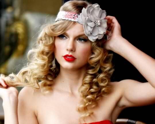 Taylor Alison Swift | Sedang mencari seorang pangeran/?♛ [#BuleRumpi;Cecan;ω℮sτernƒαms]