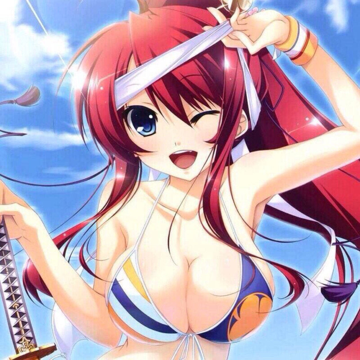 I'm Candy & i really love sex with people, i am a whore technically, my Pimpette is @RealityWarpist she is good to me sometimes, but if i'm bad she hurts me