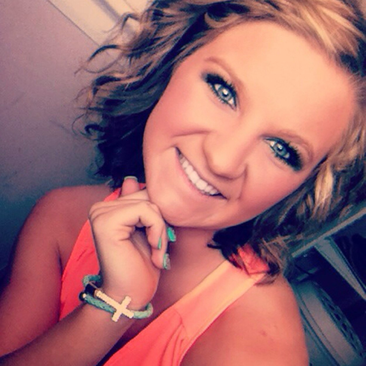 Why would you wanna marry me anyhow?
So i can kiss you anytime I want.. ❤️ 

NSU. 19. Cane River Bar & Grill. Christian.
