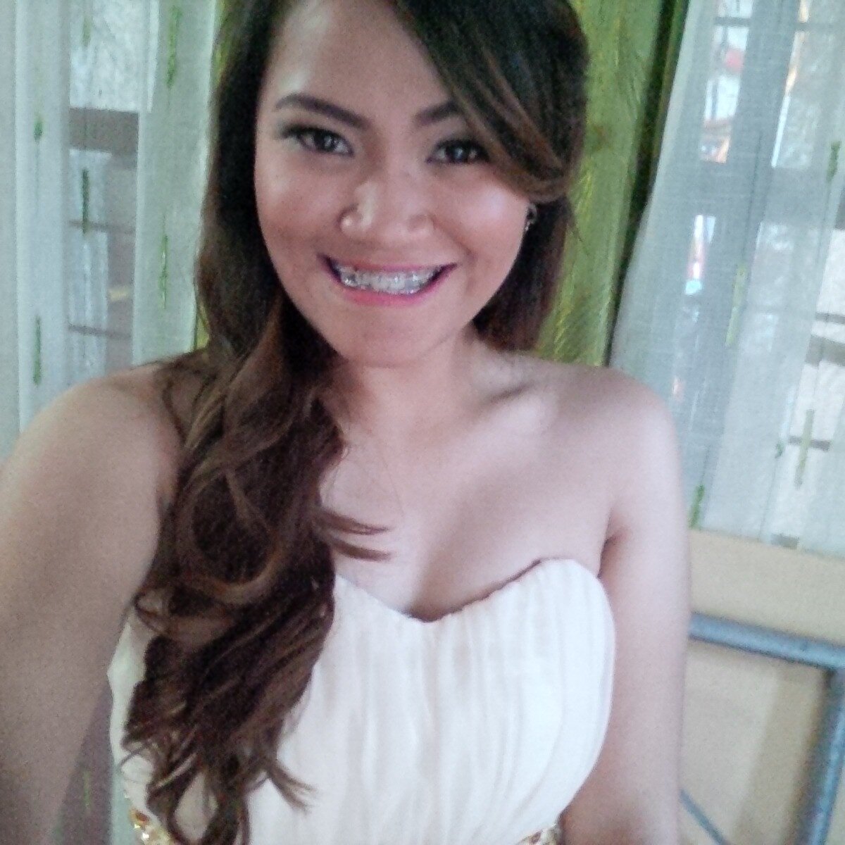 Allan's wife. Nalla's mom.