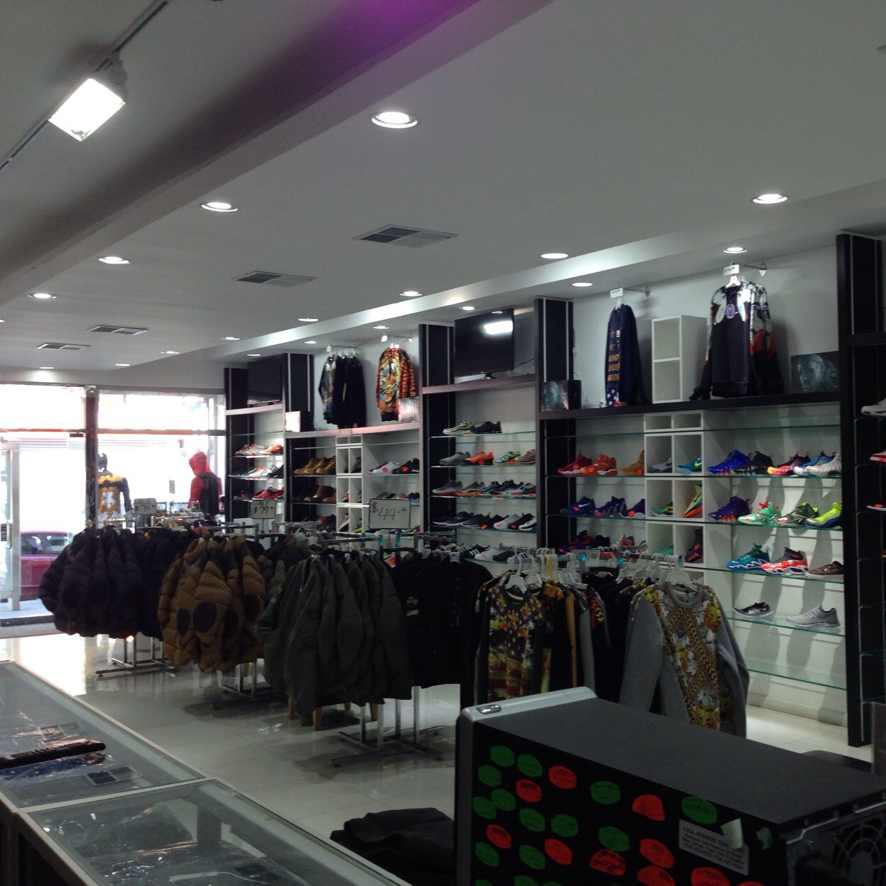 Sneaker store---- 52 graham ave, Brooklyn NY 11206---- ask for contact info
use code PROTO25 For http://t.co/UV6hY927KN discount