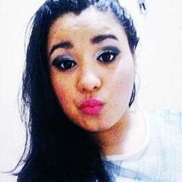 Sigam-me saberas quem sou, FÂ do melhor  cantor do mundo @Oleosantana s2.Dona do @FcNaiaraS2 ;) Sigaam!