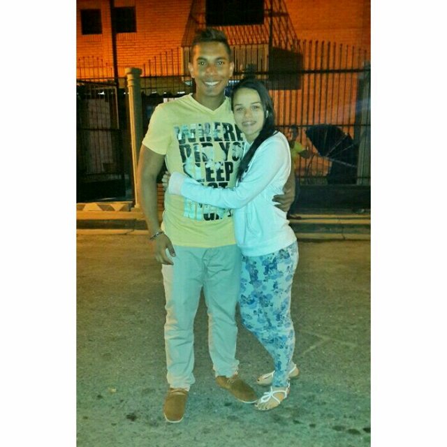 Suelo reírme demasiado fuerte. AM22.♥