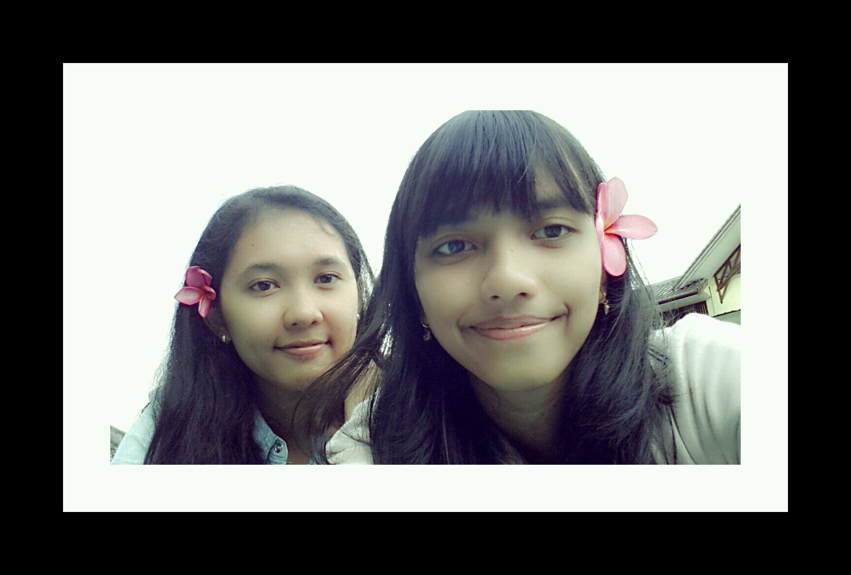 noviamanihuruk's profile picture. You know my name not my story | Que Sera Sera ☆|