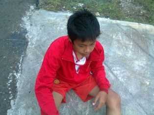 'Mechanical Engineering XMB15 !!!!!!
|'A loser is A loser | @ManUtd | @achanJKT48 | @Official_JKT48 |