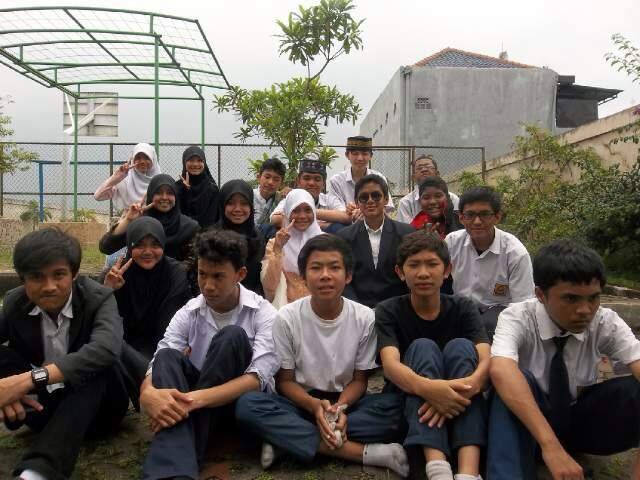 9AbnormalACM's profile picture. Memberantas soal soal TO bersama-sama!!! Albiruni'14