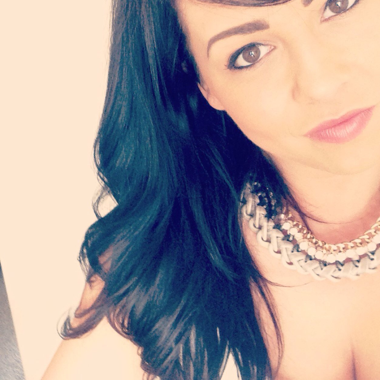 nicolaedwardsuk's profile picture. 