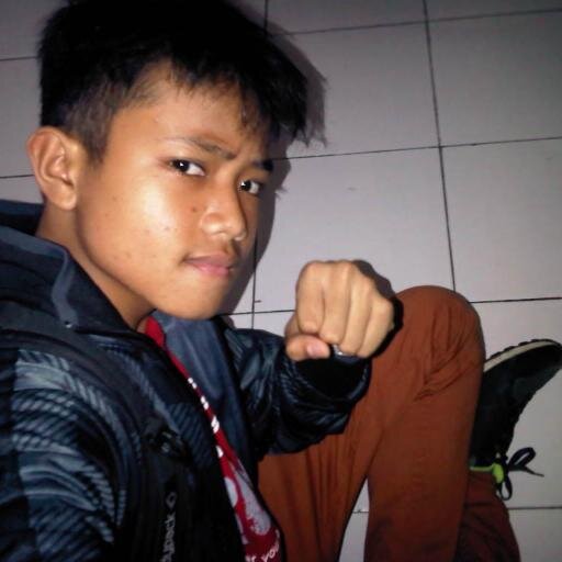 bozziehantz's profile picture. (I love Oppo indonesia)