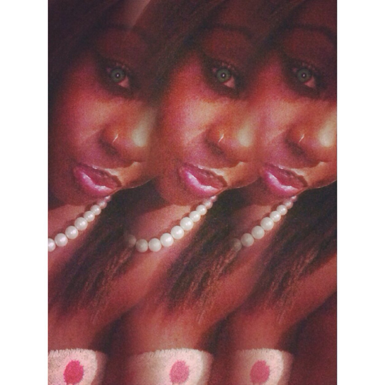 My name is Ellissha brown im 17 year old im bisexual from south london follow me & i will follow back