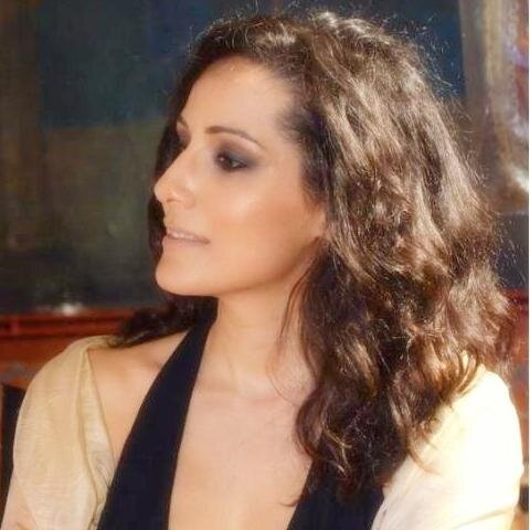 S/W engineer, food blogger, mother of two, who loves to feed her kids with greek-mediterranean food at http://t.co/dwCzjHLnZj