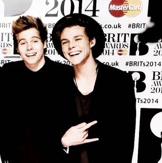 hazz4nipples's profile picture. i followed u return the favor by following @blowcliffxrd? :) x