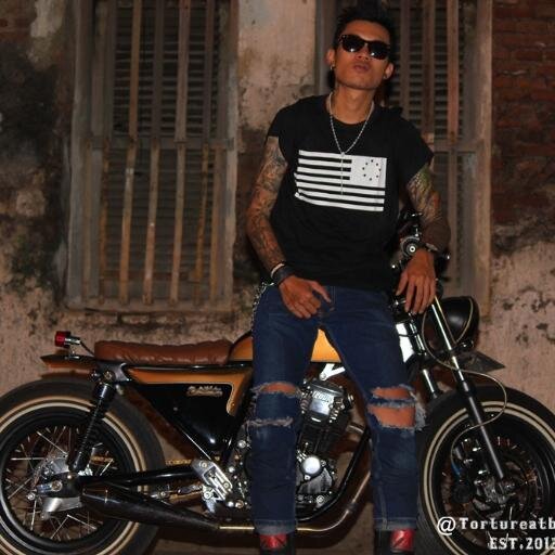 Original Brand From Central Java With Big passion|Nothing justifies this,Nothing makes it right.Cp:089669102811(obydck)/pin:22e61a2a(edwon)