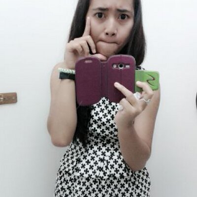 sembiwfebby's profile image