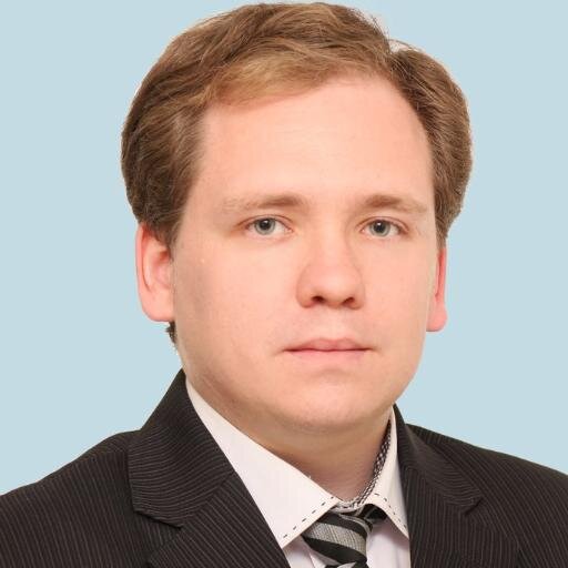Учитель истории и обществознания высшей категории, магистр государственного и муниципального управления. Консервативный католик, за Россию, против хомяков.