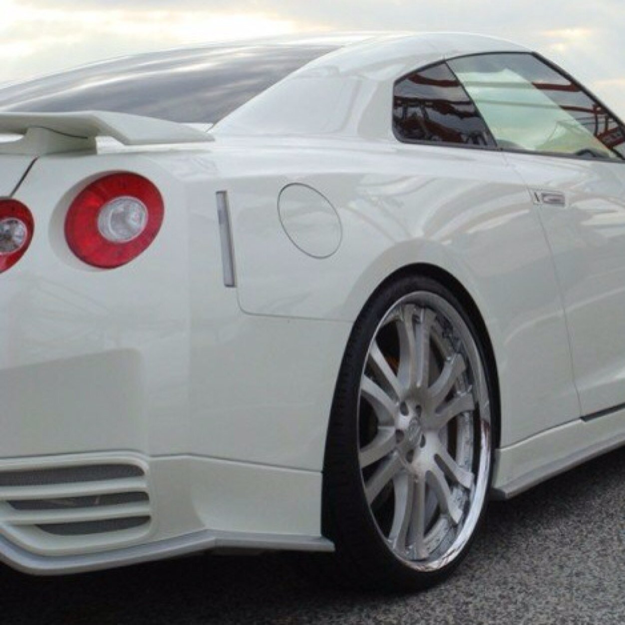 Gt R乗り 車垢 やっぱ青がかっこいいよな 白だと洗車2日に一回はしないと汚れ気になって落ち着かないwww Http T Co Yhgh4uf0rn Gt R乗り 車垢 やっぱ青がかっこいいよな 白だと洗車2日に一回はしないと汚れ気になって落ち着かないwww Http T Co Yhgh4uf0rn