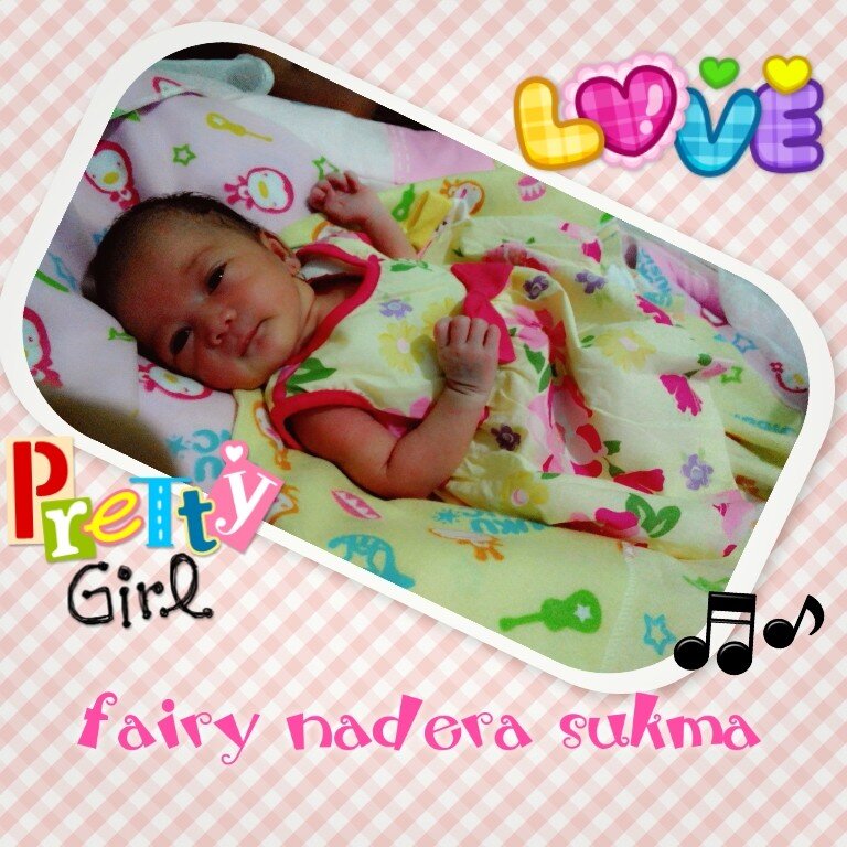 ElySukma's profile picture. Love allah, love rosulullah, love my self, love my life, love my big fam n I love so much my hubby @arifs_art ♥ | bahagia itu kita yg ciptakan :*