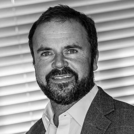 Cleantech and sustainability. Ed: LBS MBA/Imperial College/Southampton. Likes cycling.