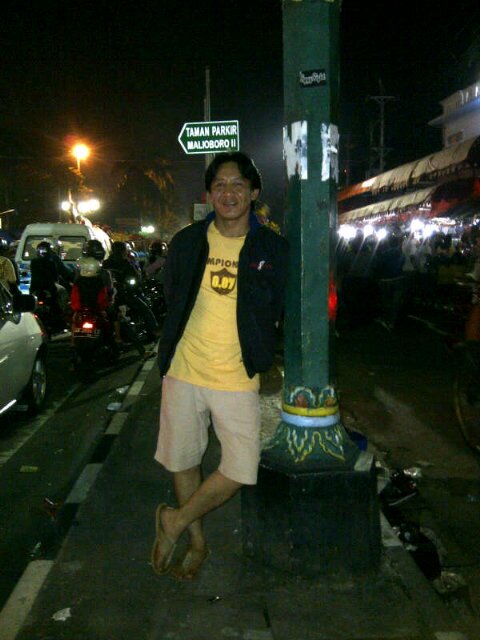 SollyBintang's profile picture. Sesungguhnya Allah mengetahui segala isi hati. (QS. 'Ali`Imran: 119..                                              Phone :