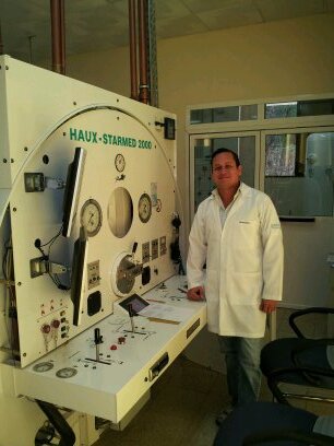 Medicina Interna, medicina hiperbárica y del buceo, Bahieño 100% Manabita, mi familia sobre todo, la voz del pueblo es la voz de la razón!!